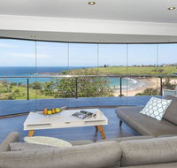 Sunrise Over Easts 2 - ocean views walk to beach - Australian Directory