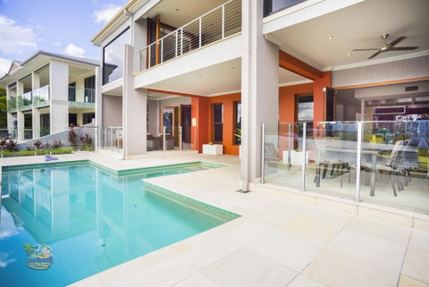 Sunset Circle At The Cove - Australian Directory 2