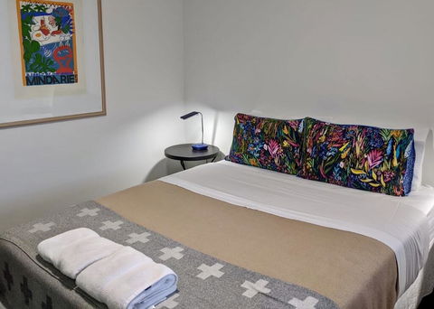 Superb 2 BR Apartment Minutes To CBD- Cen8 - Australian Directory 3