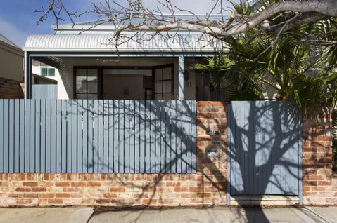Sweetgum On Lefroy - Australian Directory 2