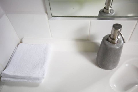 SweetHome2BR@Highton+parking - Australian Directory 1