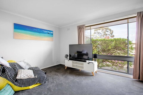 SweetHome2BR@Highton+parking - Australian Directory 0