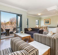 SYDNEY INNER CITY SANCTUARY - Free Parking - Australian Directory