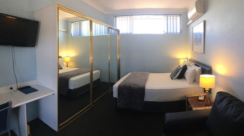 Tall Timbers Motel - Australian Directory 3