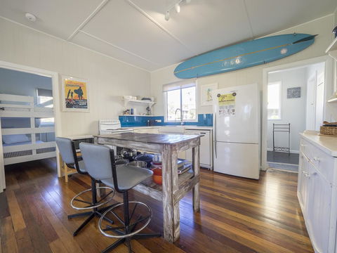 Tallowood Beachfront Cottage - Australian Directory 3