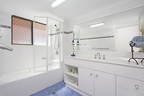 TAMARIND 2 KINGSCLIFF - Australian Directory 3