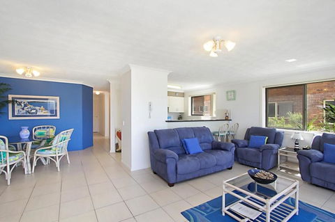 TAMARIND 2 KINGSCLIFF - Australian Directory 1