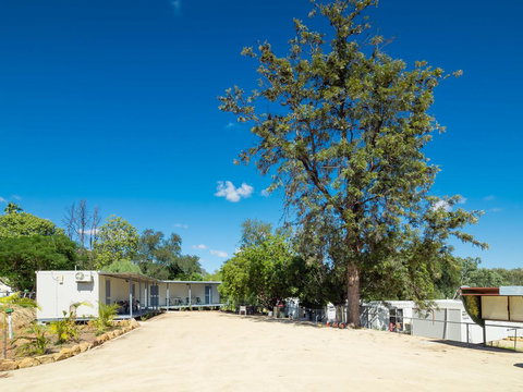 Taroom Caravan & Tourist Park - Australian Directory 3