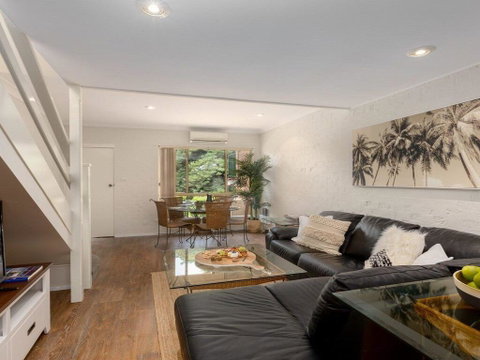 Tehidy Townhouse - Australian Directory 0