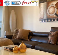 TERRACE LUX FULLY AIR 2 CAR FREE NETFLIX WIFI WINE - Australian Directory