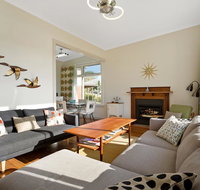 The 50's Beach House - Australian Directory