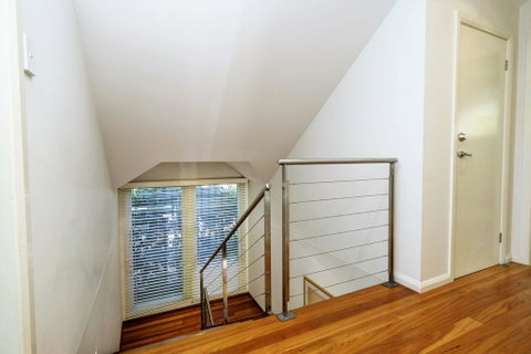 THE BEACH HOUSE - Australian Directory 1