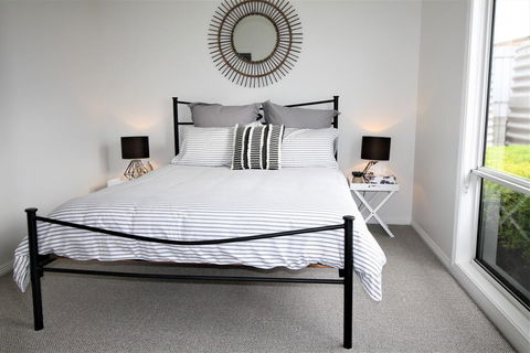 The Beach House - Point Turton - Australian Directory 3