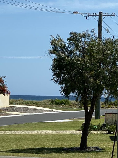 The Beach House Busselton - Australian Directory 1