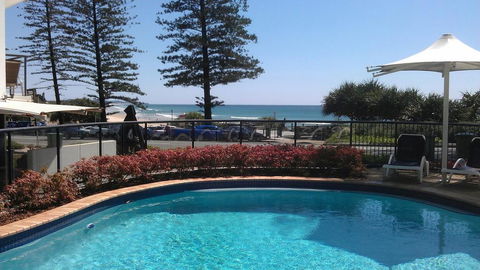 The Beach Retreat Coolum - Australian Directory 1