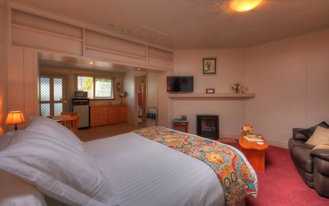 Ellie\'s Cottages - Australian Directory 12