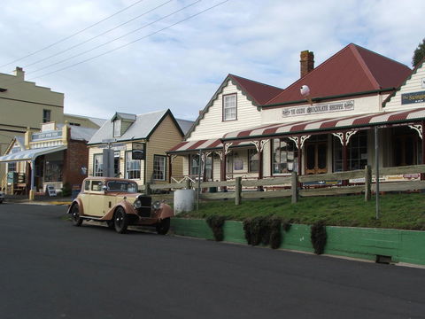 Ellie\'s Cottages - Australian Directory 34