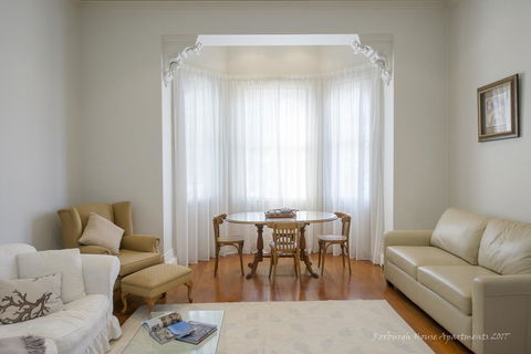 Roxburgh House Apartments - Australian Directory 5