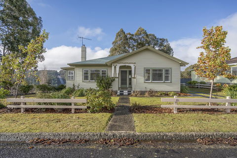 Tarraleah Estate - Australian Directory 11