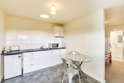 Tarraleah Estate - Australian Directory 38