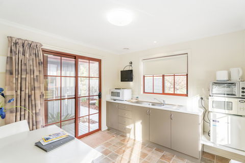 Tarraleah Estate - Australian Directory 36