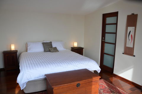 Yolla Beach House - Australian Directory 4