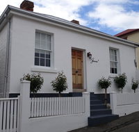 Patersonia Cottage - Australian Directory