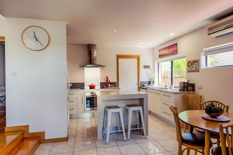 Ulverstone Boutique Accomodation - Australian Directory 13