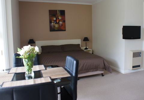 Shearwater Cottages - Australian Directory 26