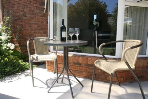 Shearwater Cottages - Australian Directory 16