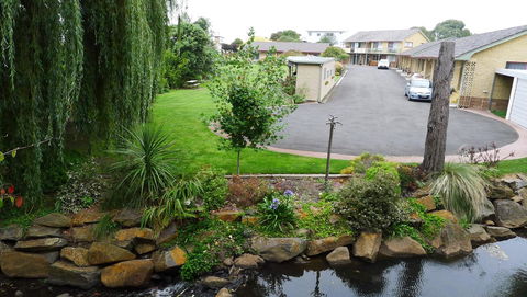 Willaway Motel Apartments - Australian Directory 16