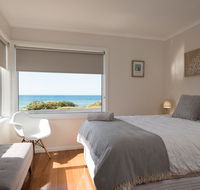 Penguin Beach House - Australian Directory