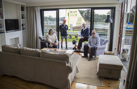 Coastal Pods Wynyard - Australian Directory 22