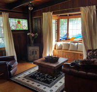 Whispering Hills Retreat - Australian Directory