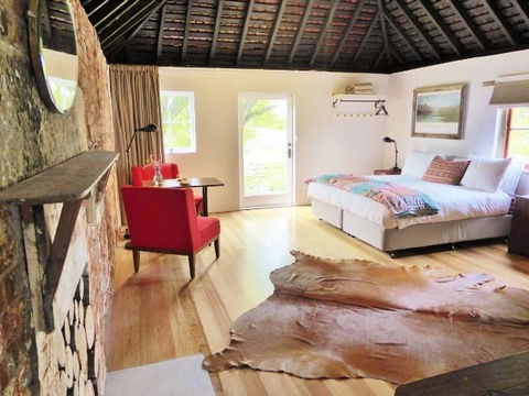 Ratho Farm - Australian Directory 2