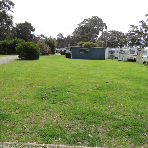 Captain Cook Holiday Park - Australian Directory 6
