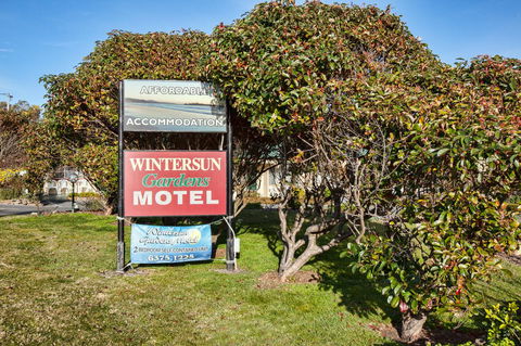 Wintersun Gardens Motel - Australian Directory 32