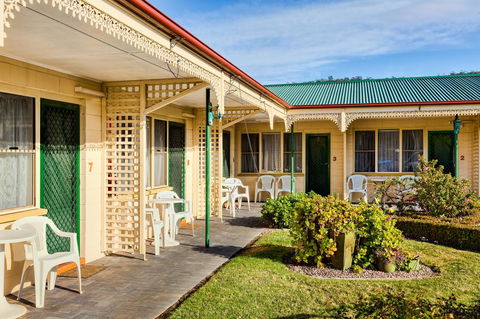Wintersun Gardens Motel - Australian Directory 37