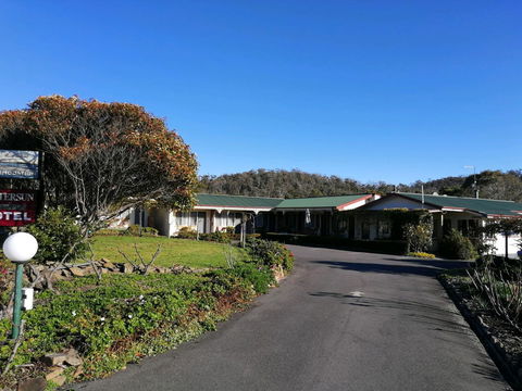 Wintersun Gardens Motel - Australian Directory 4