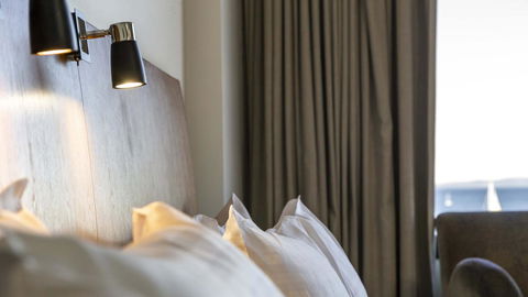 Hotel Grand Chancellor Hobart - Australian Directory 29