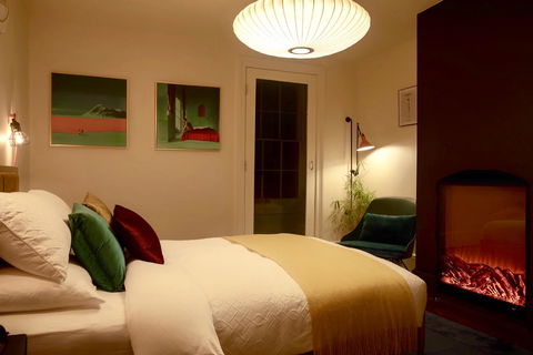 Lotus Gogh Apartment - Australian Directory 14