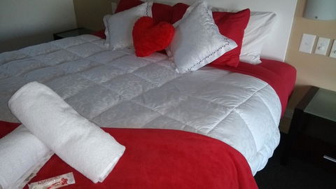 Diamond Island Resort - Australian Directory 20