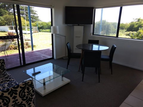 Diamond Island Resort - Australian Directory 42