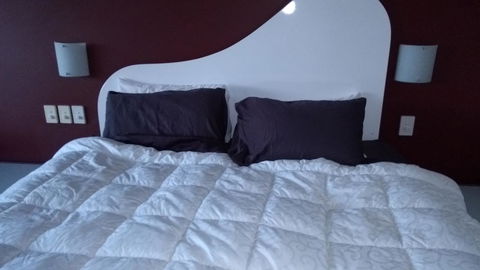 Diamond Island Resort - Australian Directory 21