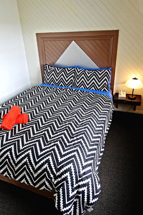 Diamond Island Resort - Australian Directory 14