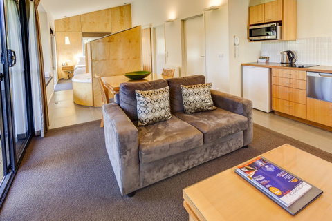 Cradle Mountain Wilderness Village - Australian Directory 44