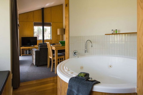 Cradle Mountain Wilderness Village - Australian Directory 20
