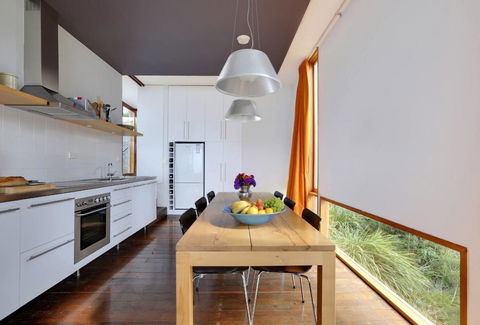 Holland House Bay Of Fires - Australian Directory 9