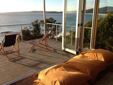 Holland House Bay Of Fires - Australian Directory 16