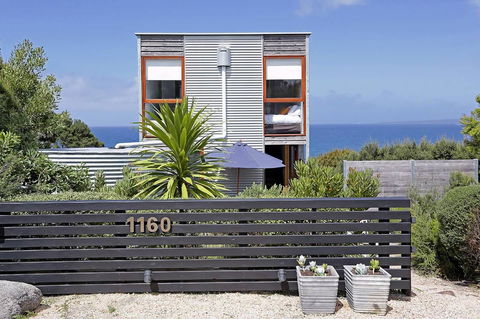 Holland House Bay Of Fires - Australian Directory 3